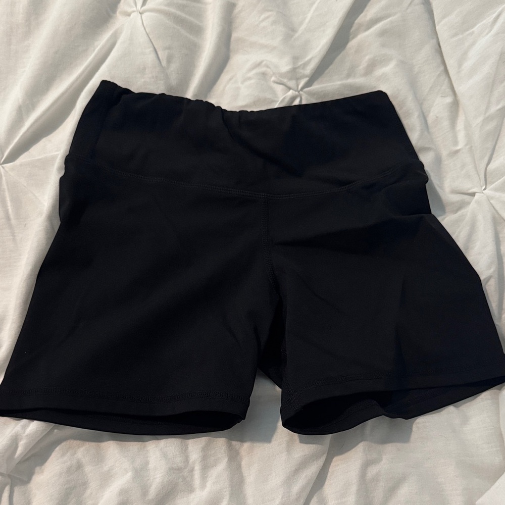 Sleek Black Women's Bike Shorts